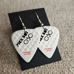 0.50 White Ceramic Guitar Pick Dangle Earrings